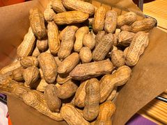 -何师烧烤·小龙虾·江湖川菜·精酿啤酒(成温店)