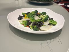 -哈啾嗨·新概念蒙餐(红星新城店)