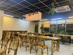 -丽丽三鲜螺蛳粉(田林路店)