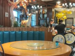 大堂-老长沙湘菜馆(凤凰路店)