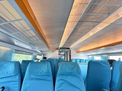 -龙阳路磁悬浮列车总站-停车场