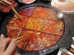 -渝宗老灶火锅(巴国城店)