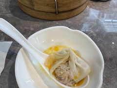 -莱莱小笼·乔艾