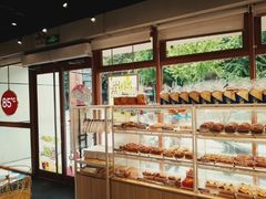 -85度C(生甜甜圈研究工坊·上海局门店)