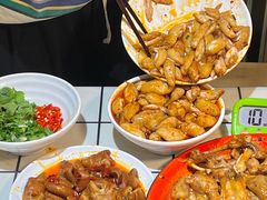 -蛙一刀·麻椒鱼火锅(金仙桥店)