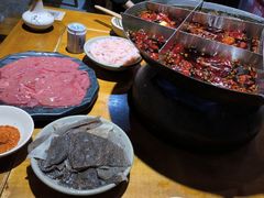 -白乐天毛肚火锅馆(南滨路店)