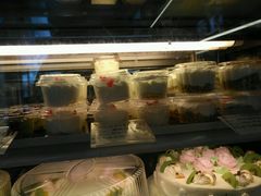 -红宝石·鲜奶小方·海派西点房(金杨店)