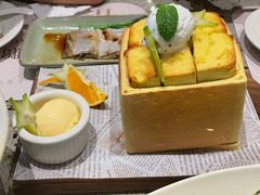 -小鹅皇港式餐厅(新抚万达店)