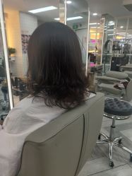 -米娜护肤造型