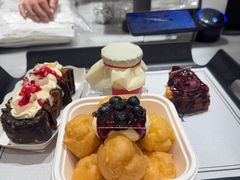 -HOT CRUSH趁热集合·现烤面包(上海环球港店)