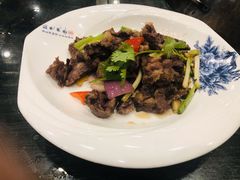 姜葱爆炒黄牛肉-阿多私房菜(顺德店)