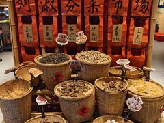 -刘淑芬·活鱼铁锅炖(北京首店)