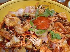 -休记光头香辣蟹干锅(绵竹店)