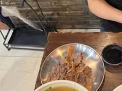 -谢大牛馆·中式卤牛排(老店)
