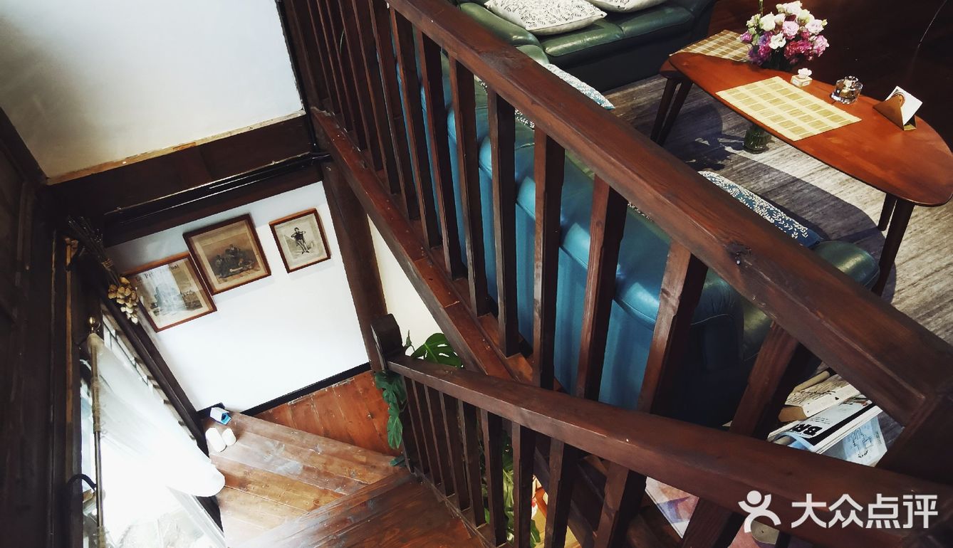 在这样的咖啡馆里感受着古今中外