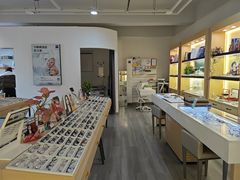 -康利眼镜·蔡司战略合作店(龙泉书房店)