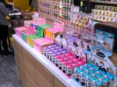 -泡泡玛特POPMART(杭州乐堤港店)