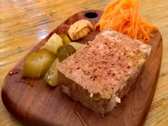 -羽深肉铺 Steak & Wine