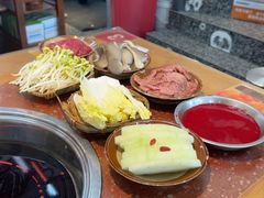 -赵美丽·重庆社区火锅·直营店(火车东站·中豪国际店)