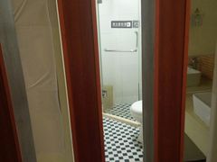 洗手间-7天优品·南京东南大学鼓楼医院店