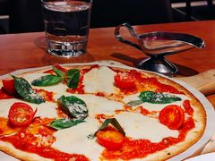 培根蘑菇薄脆比萨（10英寸）-新贝乐意大利餐厅(苏州中心店)