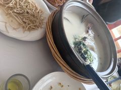 鱼头汤-天乐农家鱼头王(天目湖店)