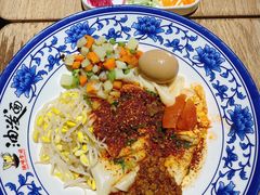 招牌油泼扯面-陕味食族油泼面(工商大学店)
