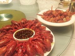 蔡记大红袍龙虾(莫愁湖东路店)-日食记精菜馆(建邺万达店)