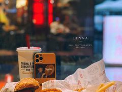 -The Habit Burger Grill 哈比特汉堡(复兴soho店)