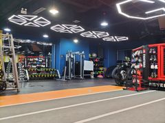 -成杰格斗·拳击·柔术·防身术(建设路店)