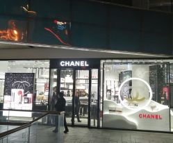 -Chanel