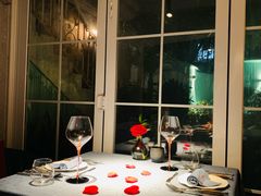 -弦月窗LUNETTE BY AMANDA(复兴路店)