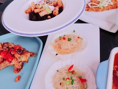 -忘忧草融合私房菜(红鼎国际店)
