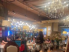 -领鲜活海鲜榴莲自助火锅(东门店)