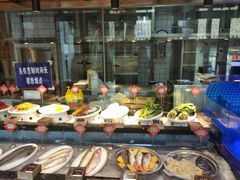 自助取餐区-渔民船说·北塘海鲜·天津菜·海肠捞饭(北塘古镇店)
