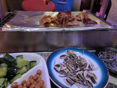 -沪上名羊天下碳烤羊腿•东北烧烤•小龙虾(浦东直营总店)