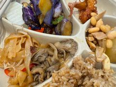 -素满香·全民食养自助(长宁龙之梦店)