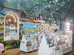 -钟书阁(松江泰晤士小镇店)