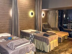 -得闲·高空SPA(东盟店)