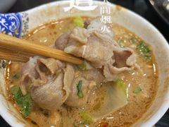 -楼外楼大刀肉传统火锅居(幸福街店)