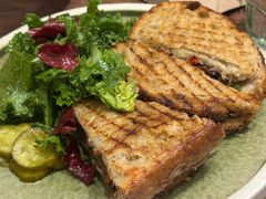 -O'mills Sourdough Bakery&Bistro(永嘉路店)