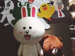 -LINE FRIENDS Garosu-gil Flagship Store