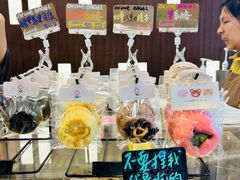 -钟书阁(珍园店)