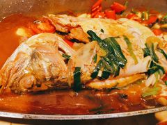 -姜君·千岛湖鱼头馆(浦东大道店)