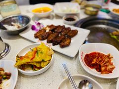 -韩香福烤肉庄园(荣成店)
