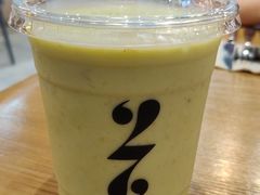 牛油果香蕉奶昔-HELLO 27 意面·沙拉·帕尼尼