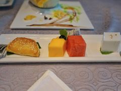 -三亚湾海居铂尔曼度假酒店