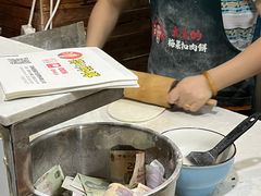 -邵建华师傅梅菜扣肉饼(麓山总店)