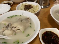 -明红蹄花(糍粑店街店)