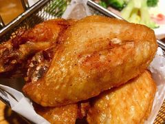 蒜香炸鸡翅-BISTROFIORE美伊娜(伊犁南路店)